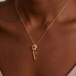 Collier Fleur Timide